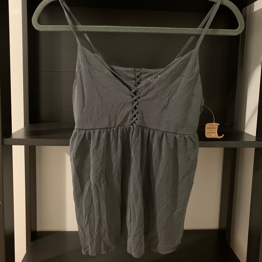 NWT American Eagle grey top